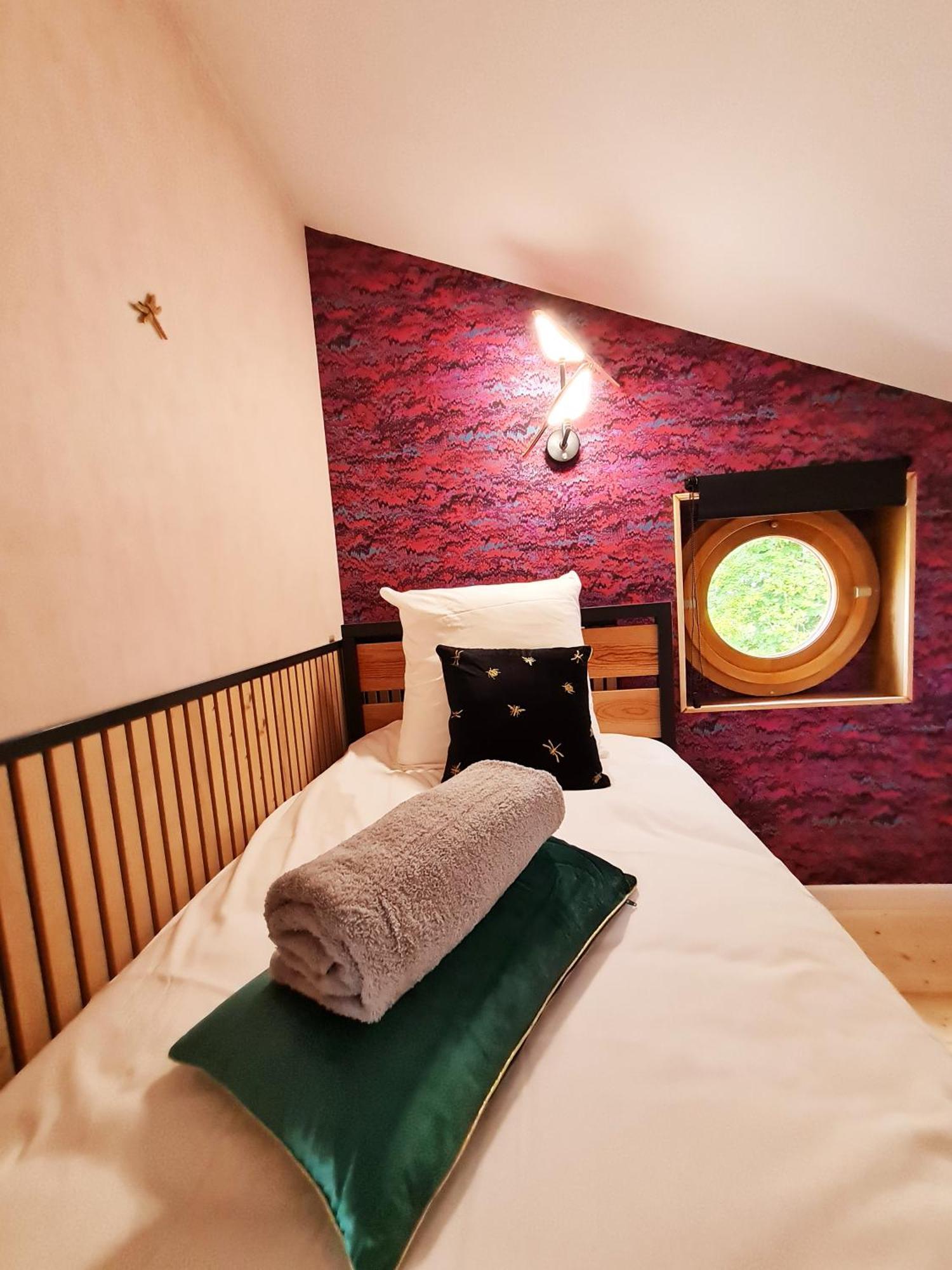 Cabanes Du Domaine Des Fees Доль Экстерьер фото